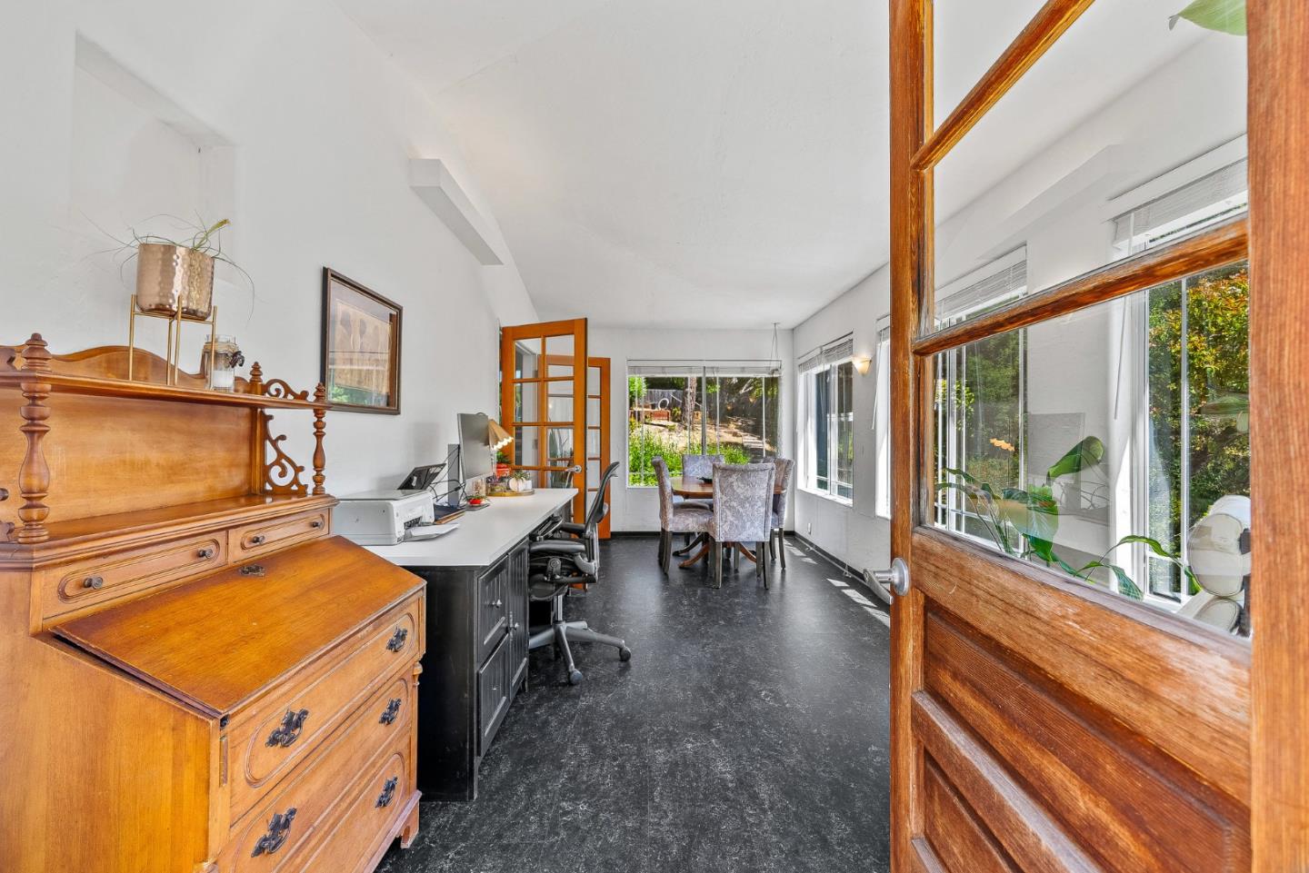 Detail Gallery Image 6 of 67 For 1284 Amesti Rd, Corralitos,  CA 95076 - 3 Beds | 2/1 Baths