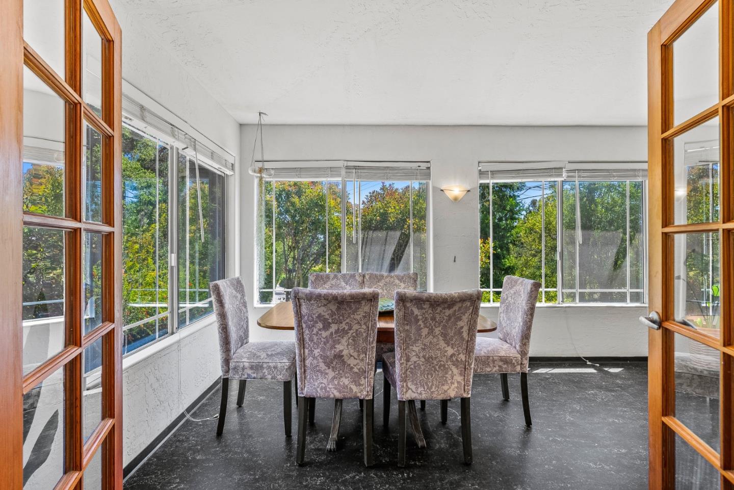 Detail Gallery Image 8 of 67 For 1284 Amesti Rd, Corralitos,  CA 95076 - 3 Beds | 2/1 Baths