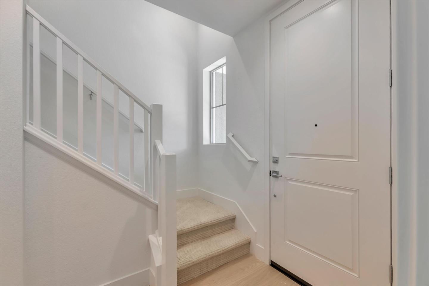 Detail Gallery Image 5 of 13 For 2739 Oak Rd, Walnut Creek,  CA 94597 - 3 Beds | 3/1 Baths