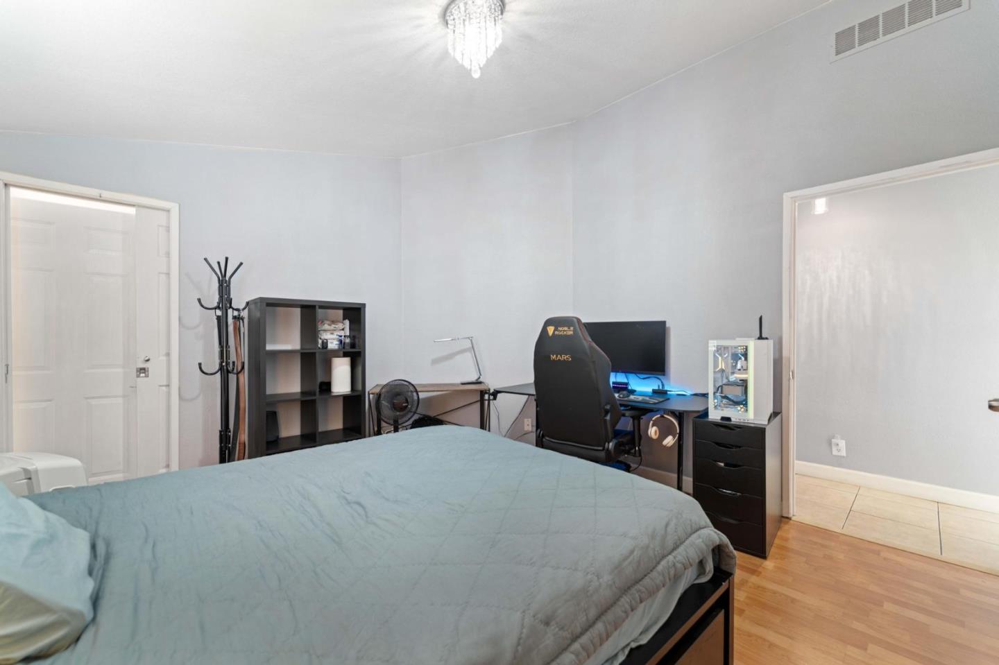 Detail Gallery Image 19 of 32 For 270 El Bosque Dr #270,  San Jose,  CA 95134 - 3 Beds | 2 Baths