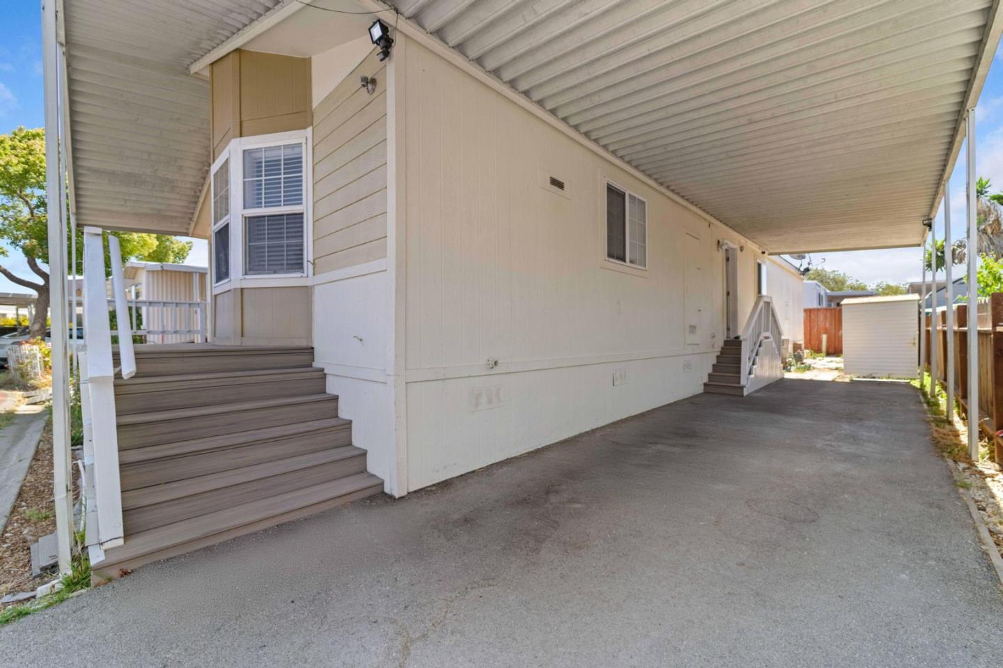 Detail Gallery Image 2 of 32 For 270 El Bosque Dr #270,  San Jose,  CA 95134 - 3 Beds | 2 Baths