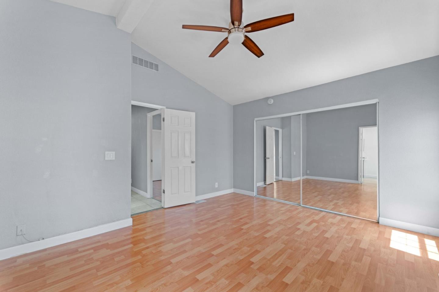 Detail Gallery Image 22 of 32 For 270 El Bosque Dr #270,  San Jose,  CA 95134 - 3 Beds | 2 Baths
