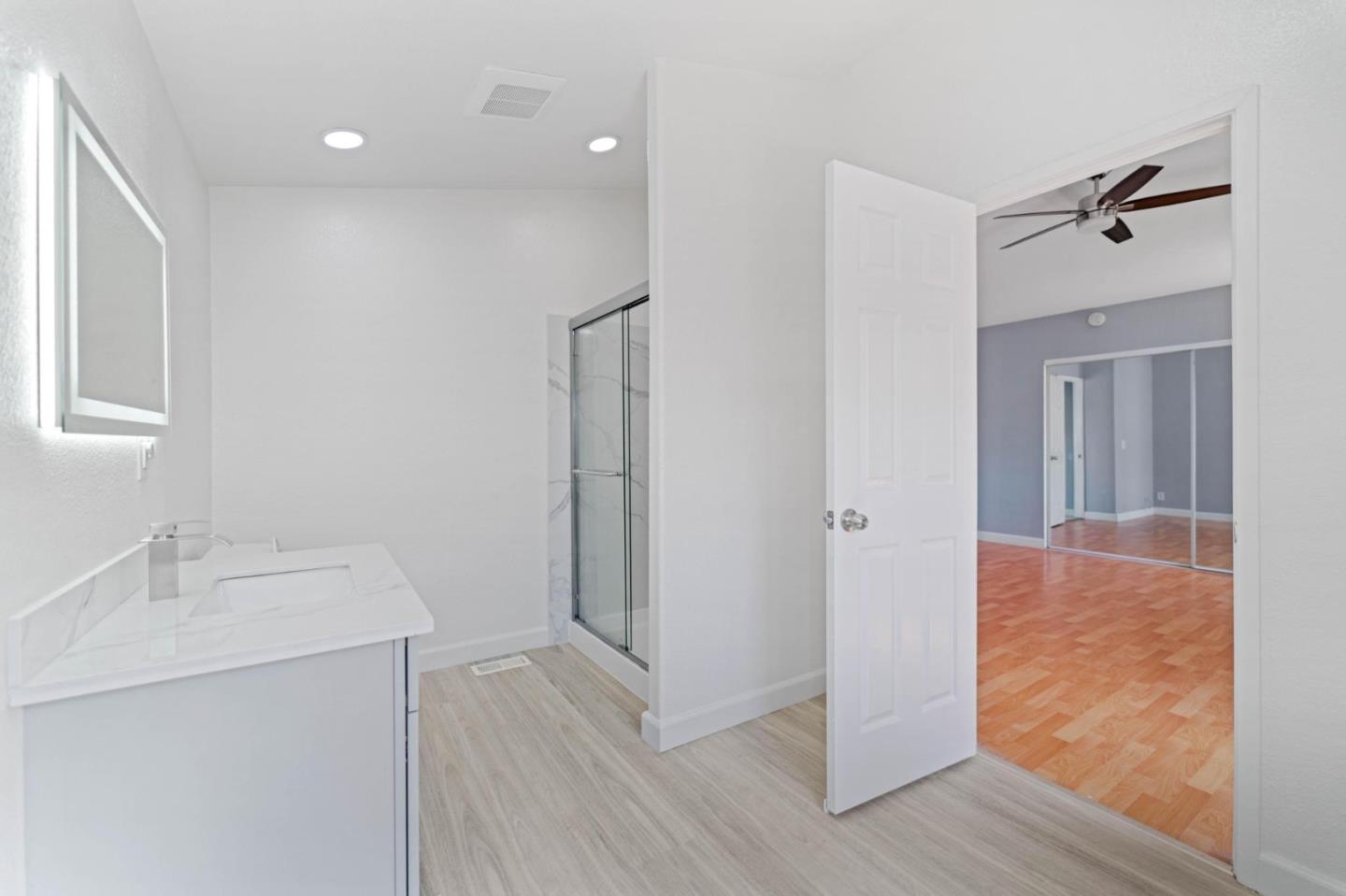 Detail Gallery Image 26 of 32 For 270 El Bosque Dr #270,  San Jose,  CA 95134 - 3 Beds | 2 Baths