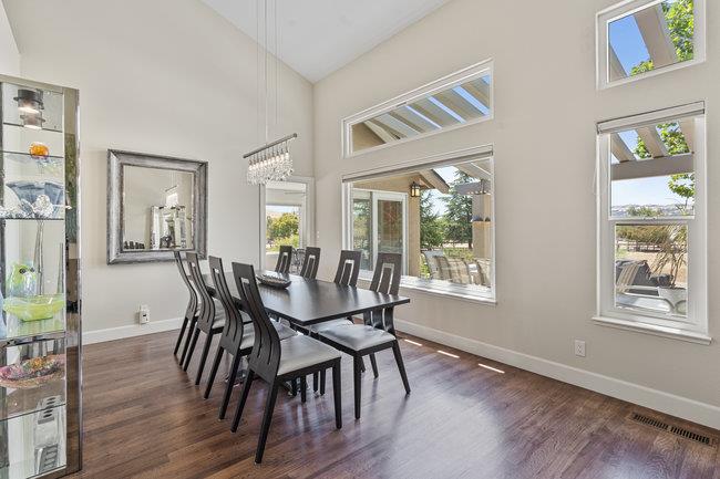 Detail Gallery Image 10 of 68 For 5636 Sundown Ln, Tres Pinos,  CA 95075 - 3 Beds | 2/1 Baths