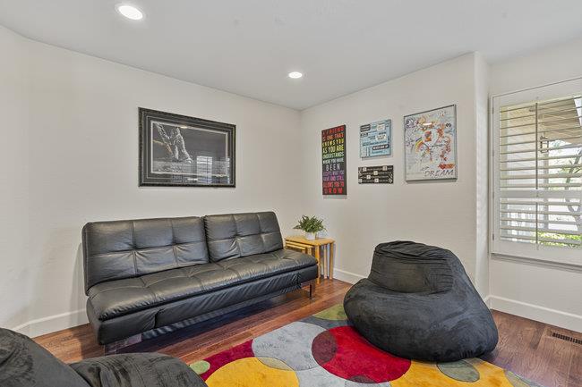 Detail Gallery Image 21 of 68 For 5636 Sundown Ln, Tres Pinos,  CA 95075 - 3 Beds | 2/1 Baths