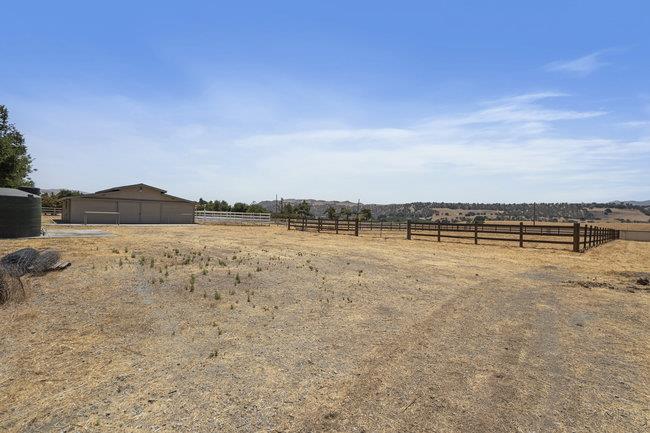 Detail Gallery Image 47 of 68 For 5636 Sundown Ln, Tres Pinos,  CA 95075 - 3 Beds | 2/1 Baths