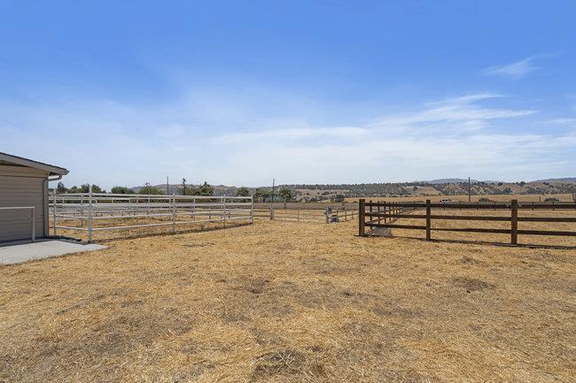 Detail Gallery Image 49 of 68 For 5636 Sundown Ln, Tres Pinos,  CA 95075 - 3 Beds | 2/1 Baths