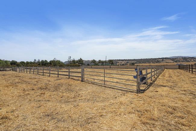 Detail Gallery Image 51 of 68 For 5636 Sundown Ln, Tres Pinos,  CA 95075 - 3 Beds | 2/1 Baths