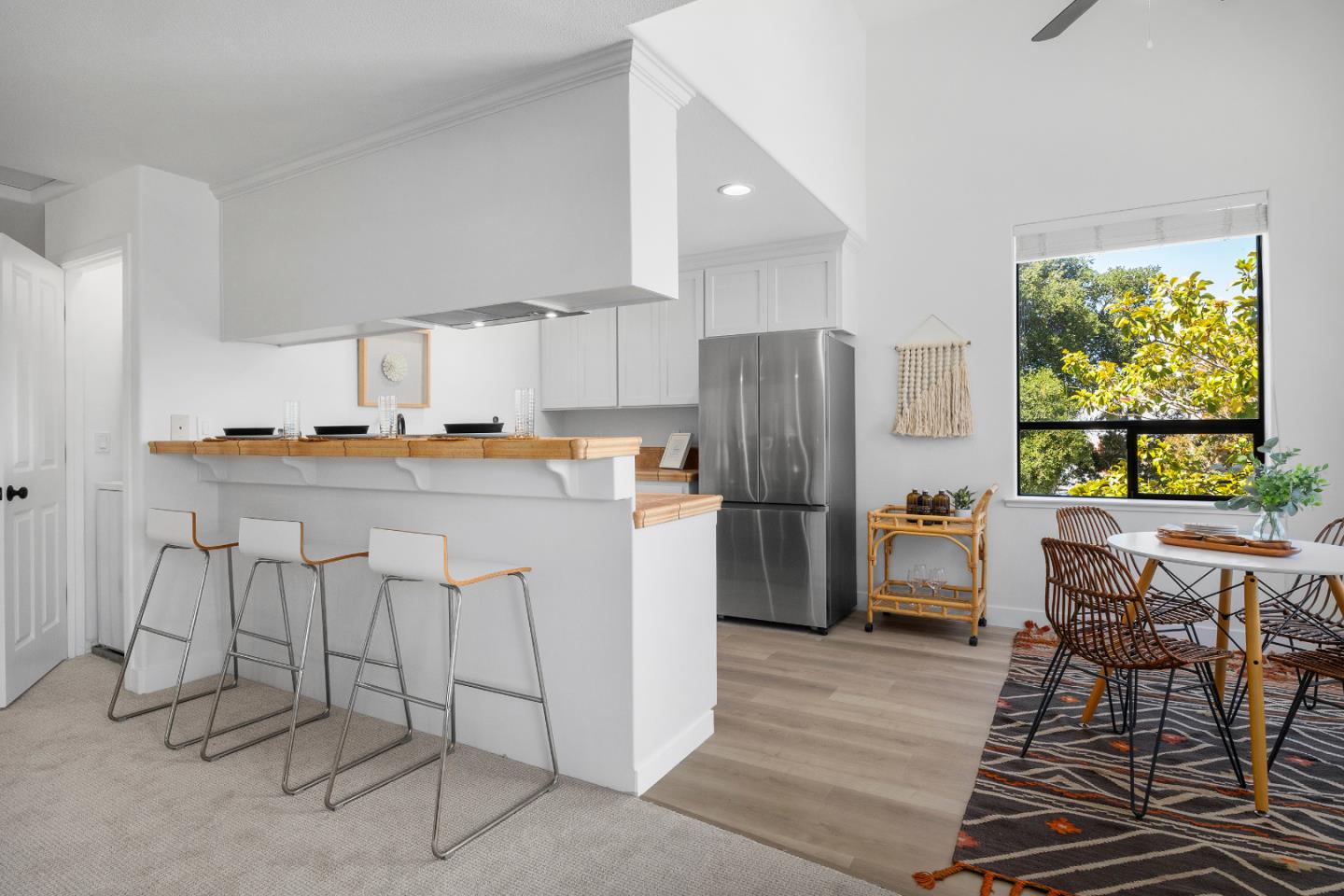 Detail Gallery Image 9 of 31 For 3900 Alameda Ave #C,  Capitola,  CA 95010 - 2 Beds | 2 Baths