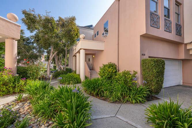 Detail Gallery Image 17 of 32 For 808 Lakeshore Dr, Redwood Shores,  CA 94065 - 2 Beds | 2 Baths
