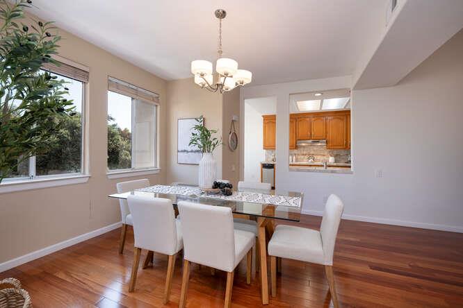 Detail Gallery Image 9 of 32 For 808 Lakeshore Dr, Redwood Shores,  CA 94065 - 2 Beds | 2 Baths