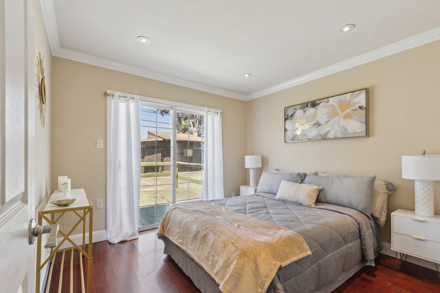 Detail Gallery Image 13 of 22 For 1662 Washington St, San Mateo,  CA 94403 - 3 Beds | 2 Baths