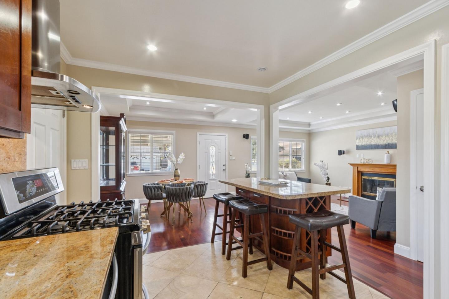 Detail Gallery Image 21 of 22 For 1662 Washington St, San Mateo,  CA 94403 - 3 Beds | 2 Baths