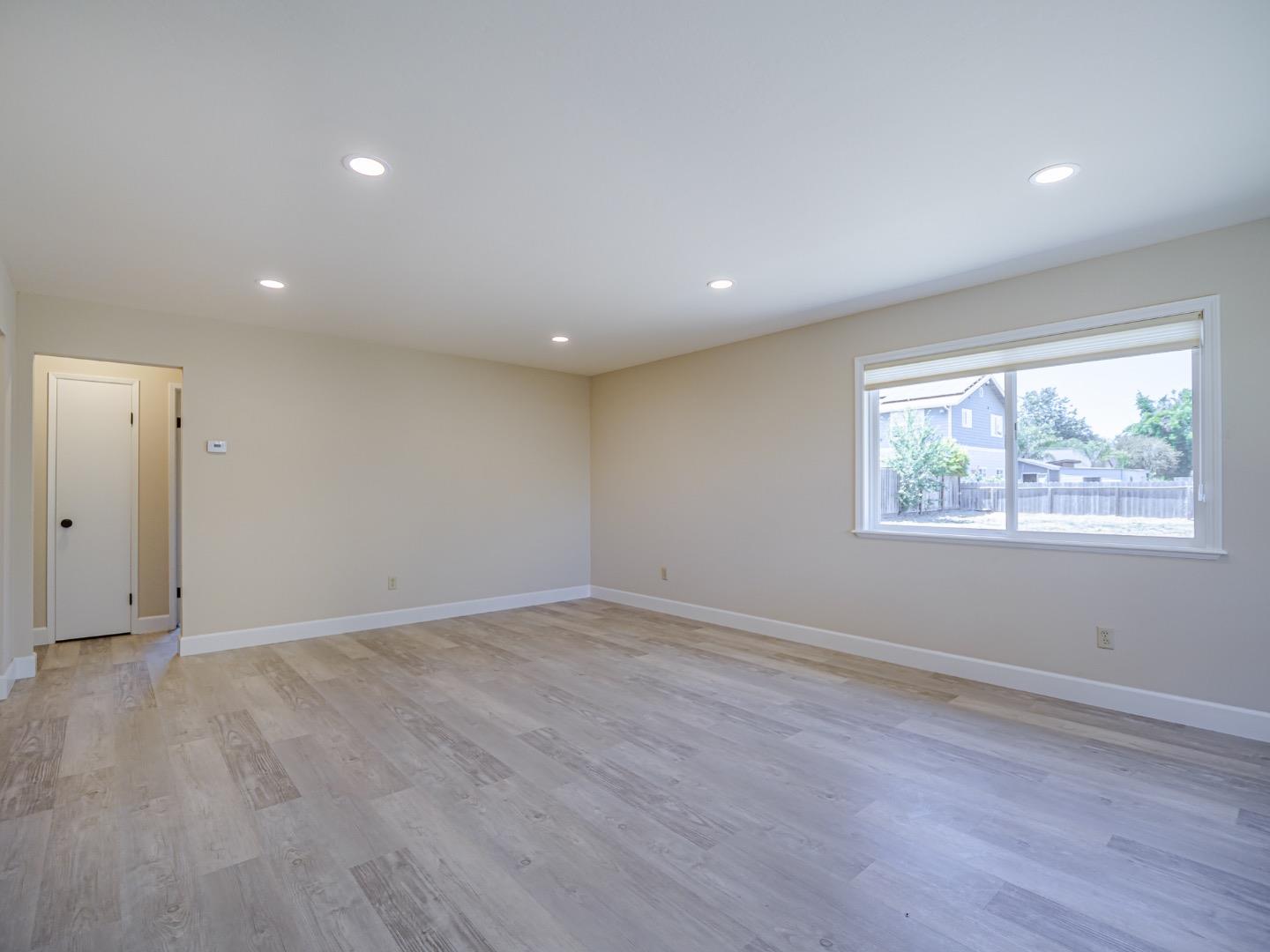 Detail Gallery Image 36 of 61 For 1221 Broadway, Santa Cruz,  CA 95062 - – Beds | – Baths