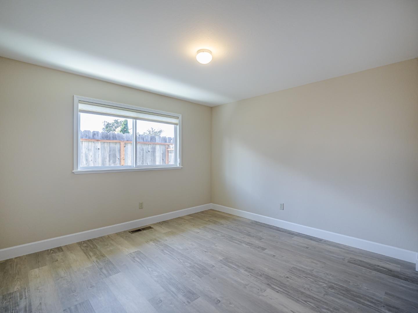 Detail Gallery Image 49 of 61 For 1221 Broadway, Santa Cruz,  CA 95062 - – Beds | – Baths