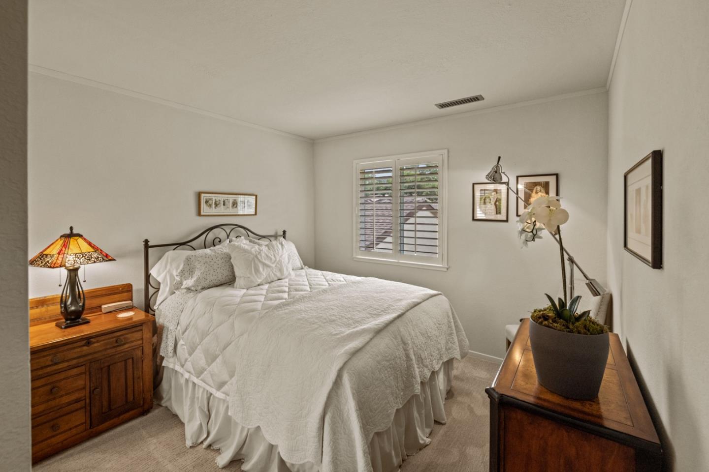 Detail Gallery Image 27 of 42 For 1007 Brentwood Ct, Pacific Grove,  CA 93950 - 3 Beds | 2/1 Baths