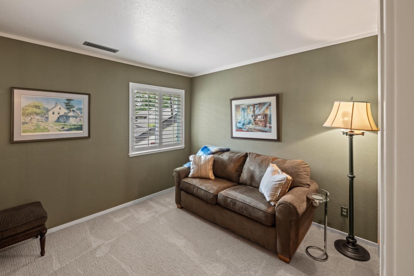 Detail Gallery Image 31 of 42 For 1007 Brentwood Ct, Pacific Grove,  CA 93950 - 3 Beds | 2/1 Baths