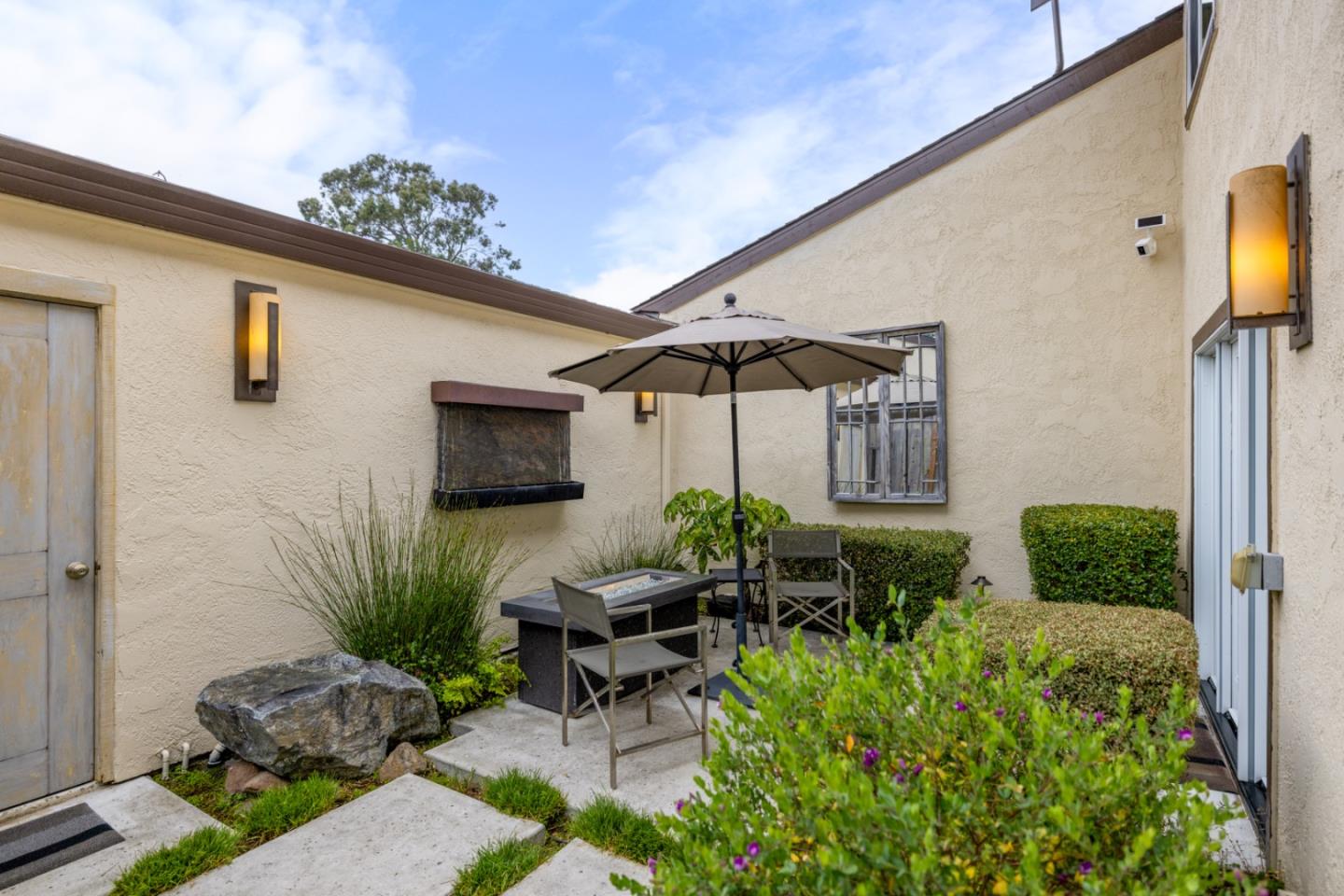 Detail Gallery Image 37 of 42 For 1007 Brentwood Ct, Pacific Grove,  CA 93950 - 3 Beds | 2/1 Baths