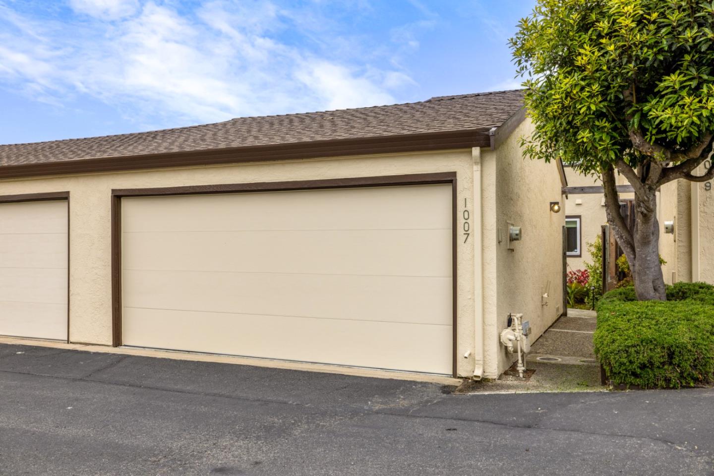 Detail Gallery Image 41 of 42 For 1007 Brentwood Ct, Pacific Grove,  CA 93950 - 3 Beds | 2/1 Baths