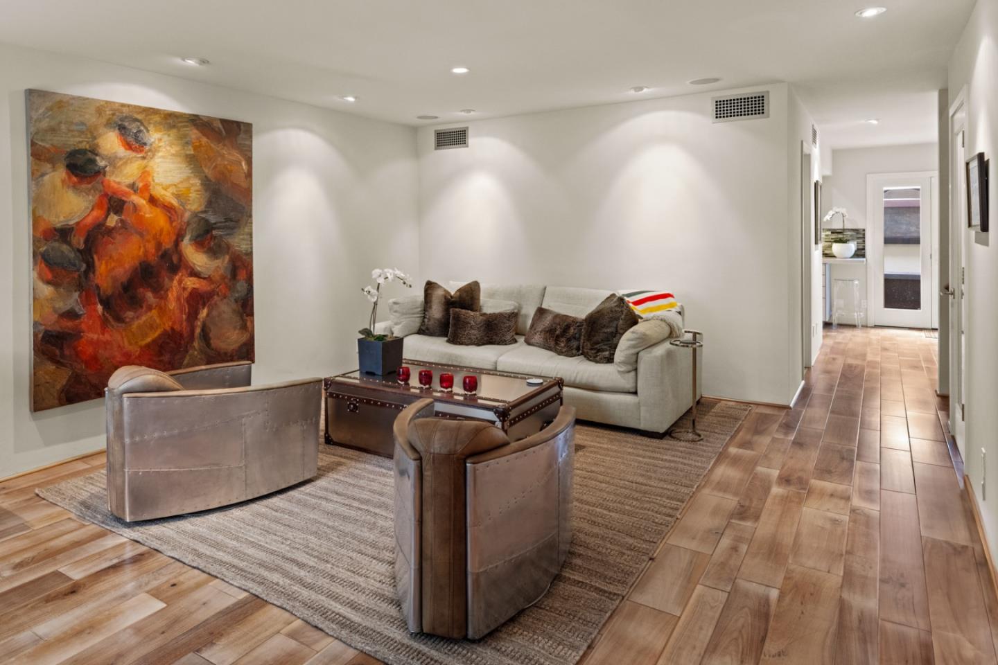 Detail Gallery Image 6 of 42 For 1007 Brentwood Ct, Pacific Grove,  CA 93950 - 3 Beds | 2/1 Baths