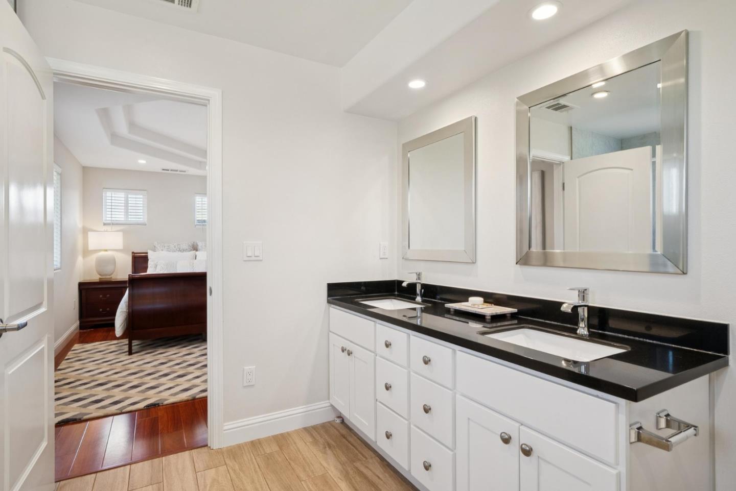 Detail Gallery Image 21 of 41 For 29356 Taylor Ave, Hayward,  CA 94544 - 4 Beds | 3/1 Baths