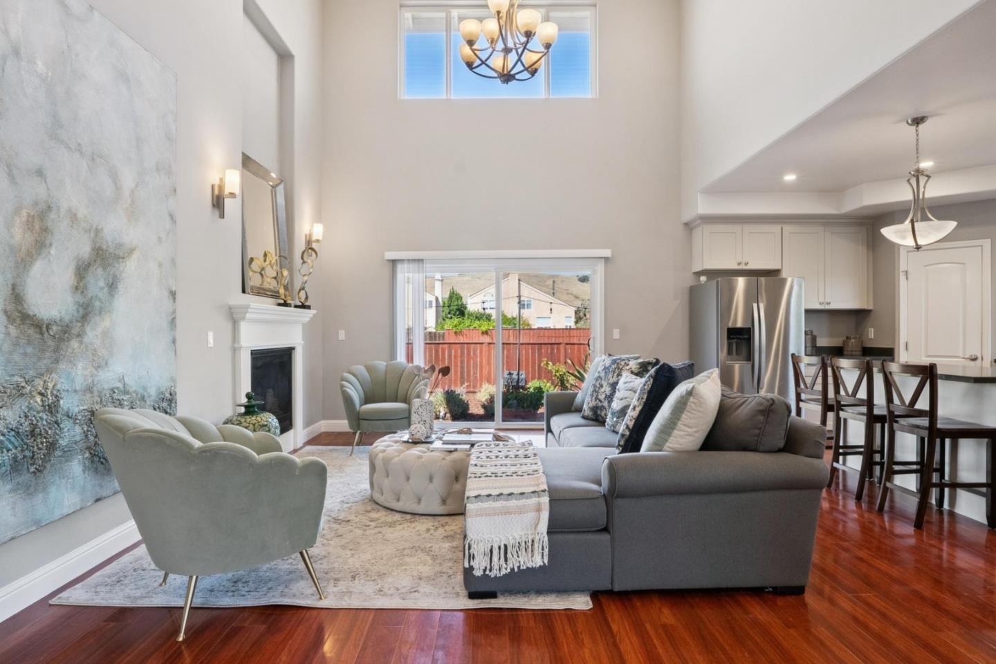 Detail Gallery Image 4 of 41 For 29356 Taylor Ave, Hayward,  CA 94544 - 4 Beds | 3/1 Baths