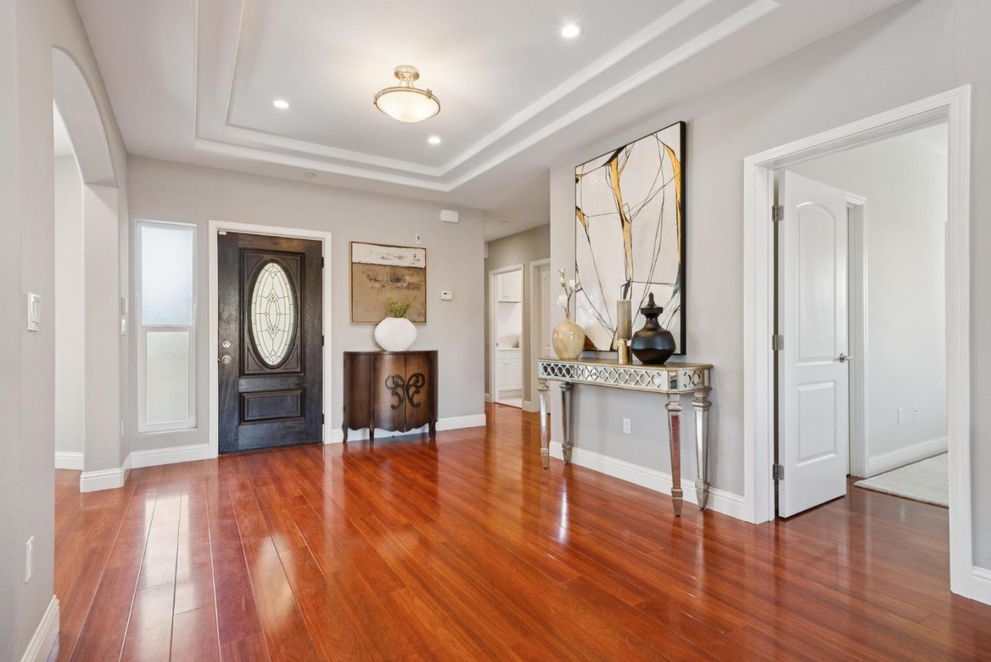 Detail Gallery Image 6 of 41 For 29356 Taylor Ave, Hayward,  CA 94544 - 4 Beds | 3/1 Baths