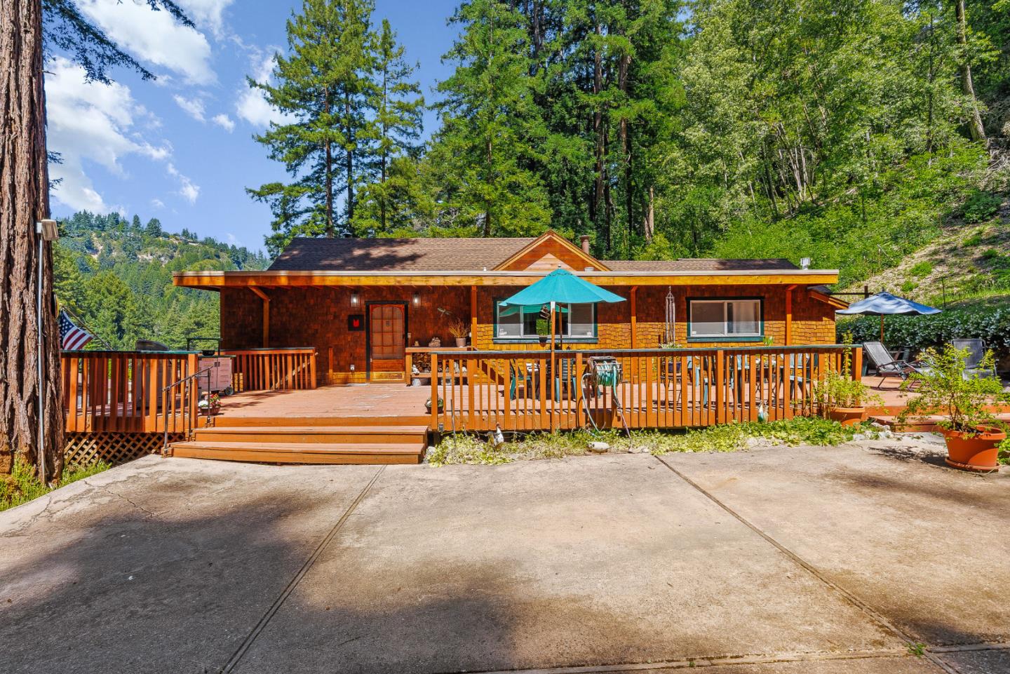 Detail Gallery Image 2 of 35 For 11489 Clear Creek Rd, Brookdale,  CA 95007 - 3 Beds | 1 Baths