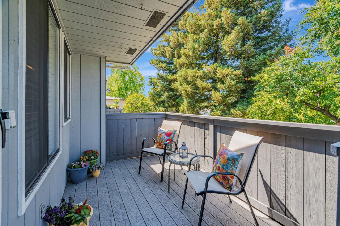 Detail Gallery Image 7 of 39 For 4020 Williams Rd #8,  San Jose,  CA 95117 - 2 Beds | 2 Baths