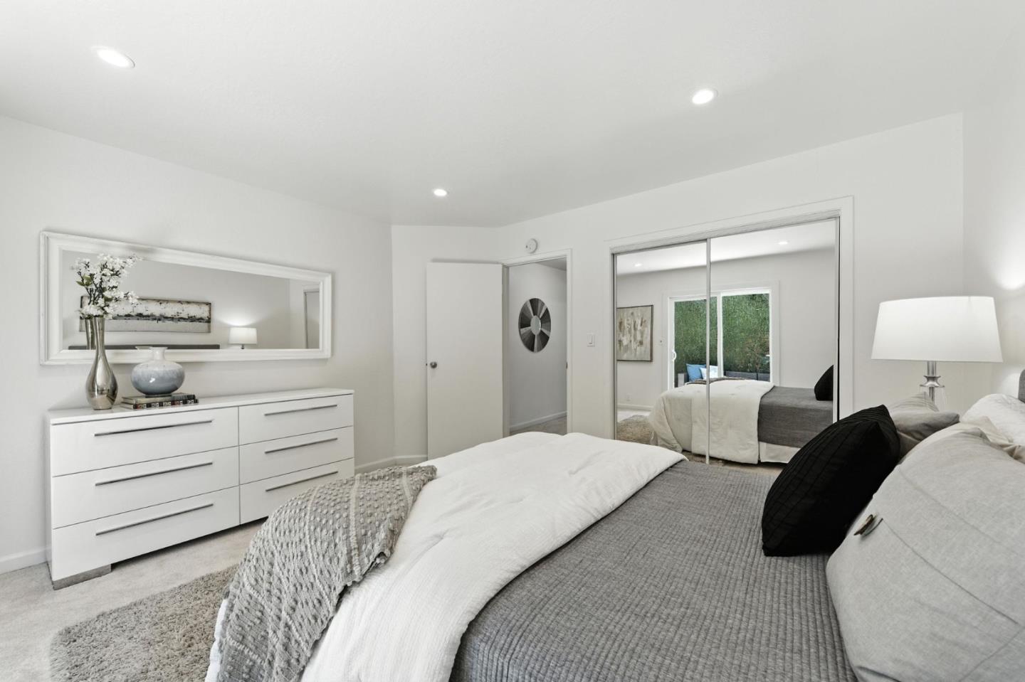 Detail Gallery Image 16 of 23 For 6 Clinton Ct, Redwood City,  CA 94061 - 2 Beds | 1 Baths