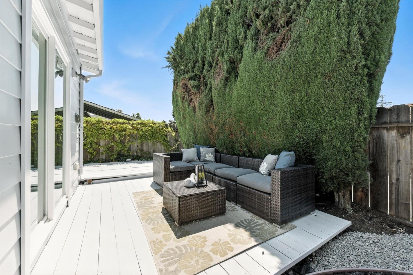 Detail Gallery Image 21 of 23 For 6 Clinton Ct, Redwood City,  CA 94061 - 2 Beds | 1 Baths