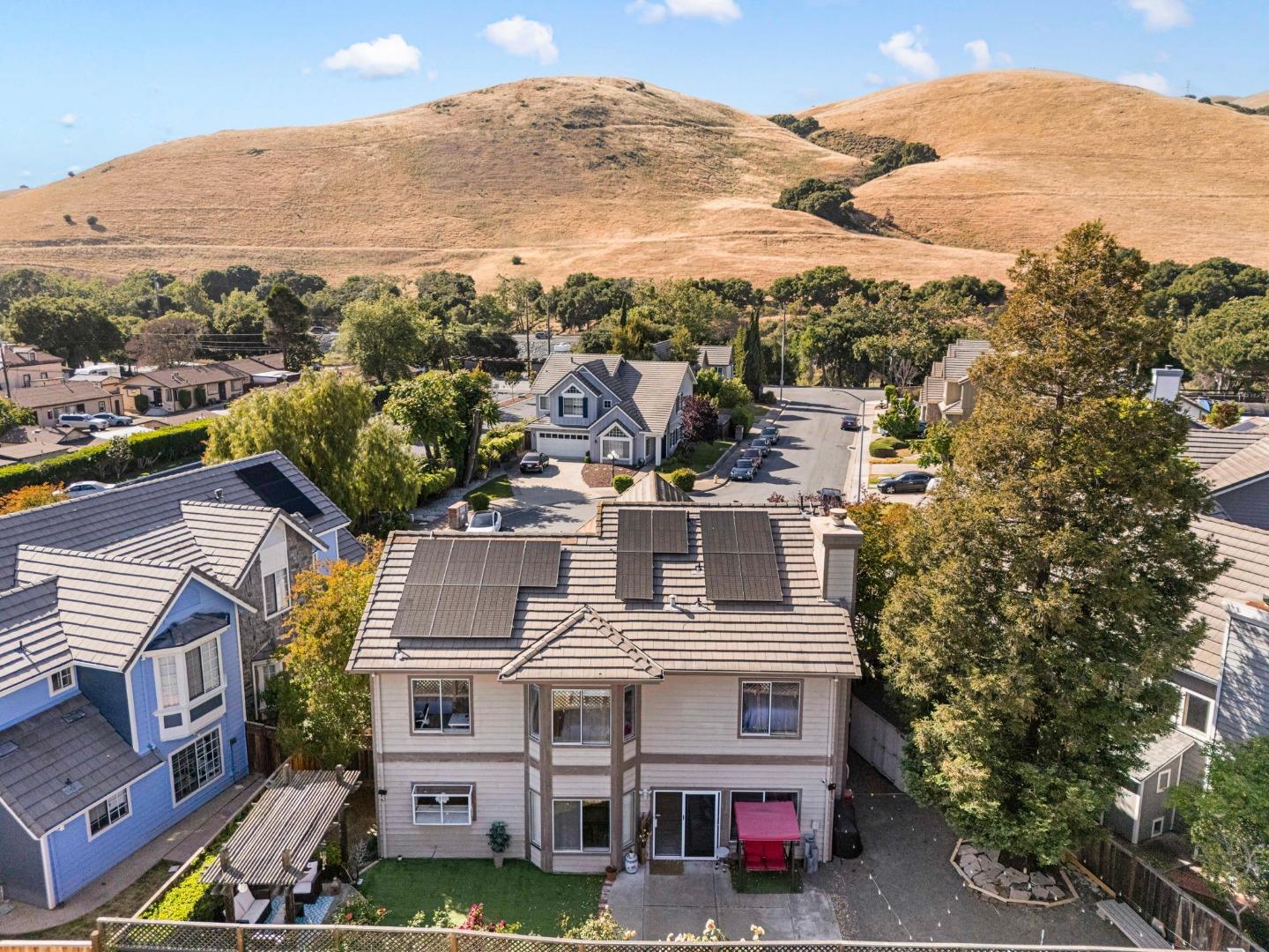 Detail Gallery Image 18 of 21 For 38173 Canyon Oaks Ct, Fremont,  CA 94536 - 4 Beds | 3 Baths