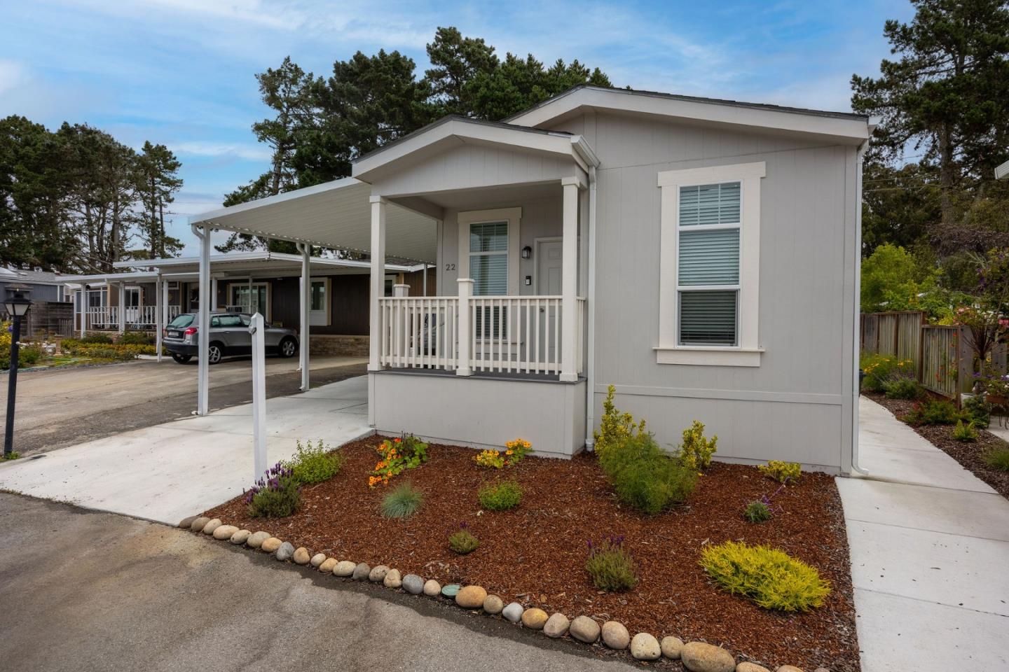 Detail Gallery Image 2 of 32 For 22 Seascape Dr #22,  Half Moon Bay,  CA 94019 - 3 Beds | 2 Baths