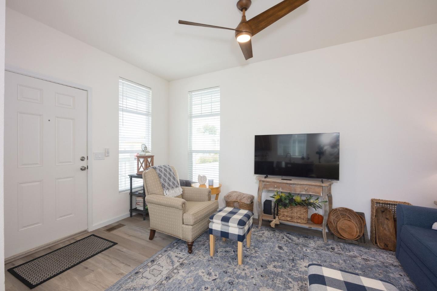 Detail Gallery Image 4 of 32 For 22 Seascape Dr #22,  Half Moon Bay,  CA 94019 - 3 Beds | 2 Baths