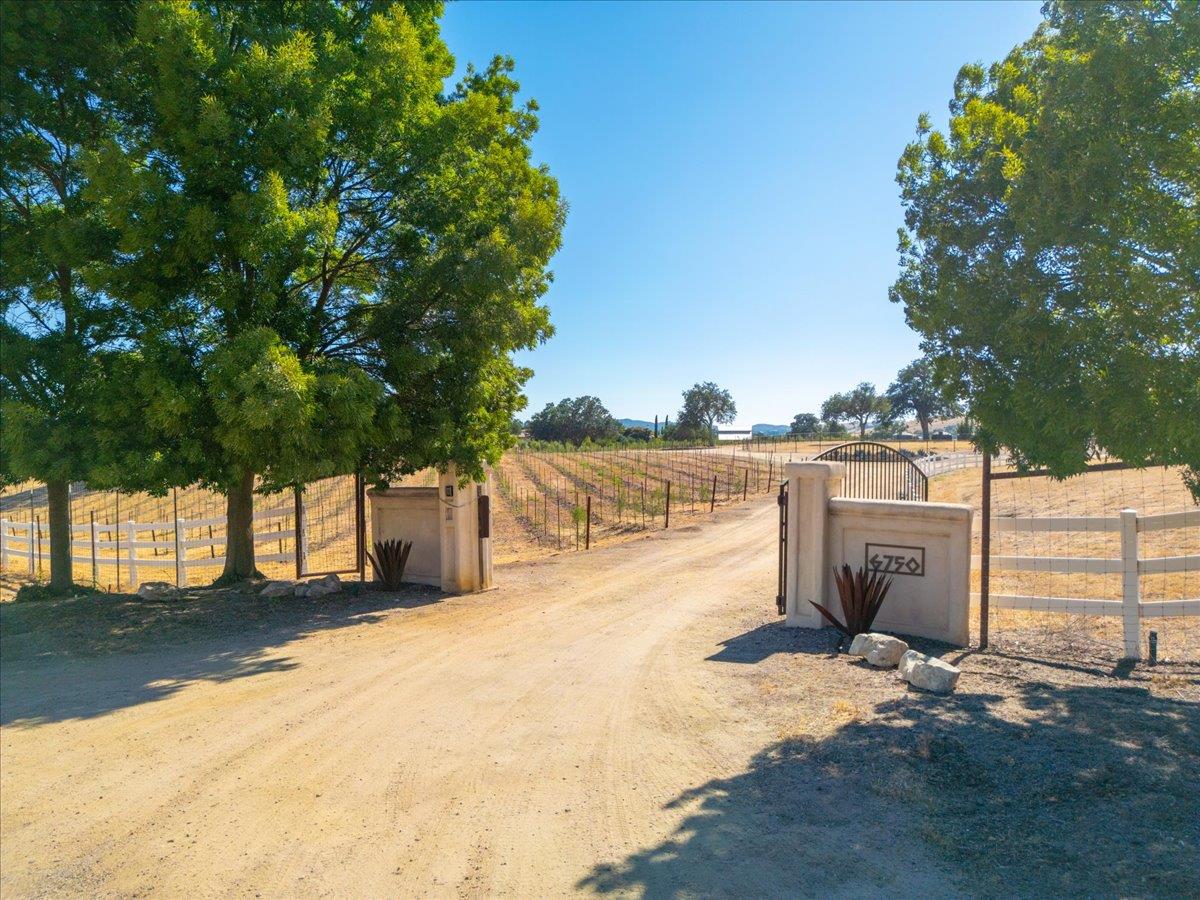 Detail Gallery Image 1 of 128 For 6750 Golden Pheasant Lane, Creston,  CA 93432 - 5 Beds | 3/1 Baths
