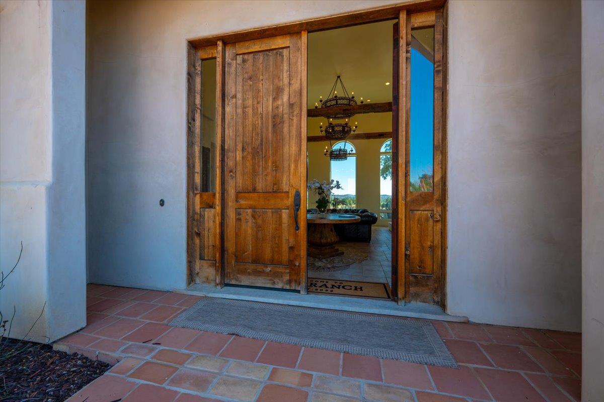 Detail Gallery Image 12 of 128 For 6750 Golden Pheasant Lane, Creston,  CA 93432 - 5 Beds | 3/1 Baths