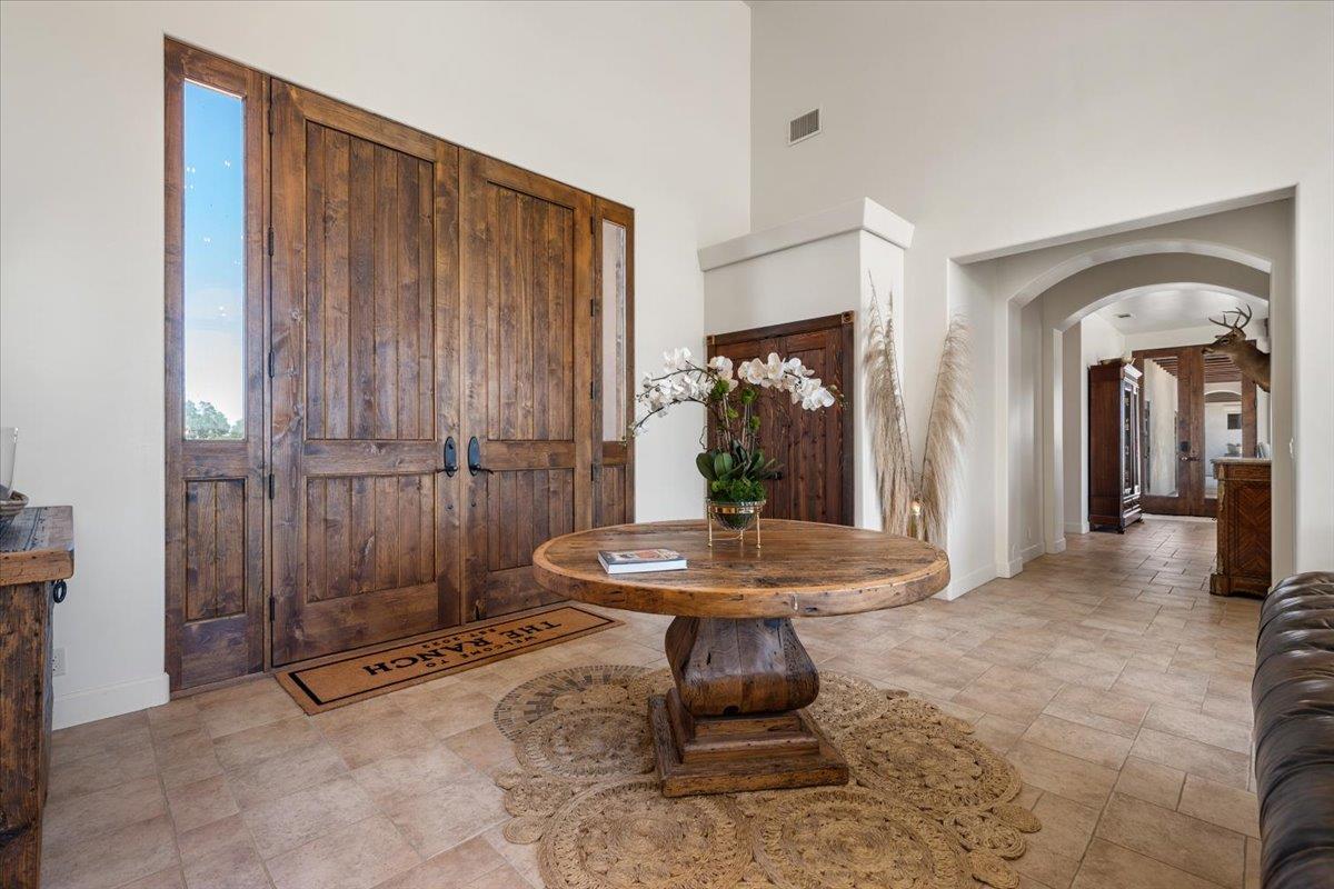 Detail Gallery Image 13 of 128 For 6750 Golden Pheasant Lane, Creston,  CA 93432 - 5 Beds | 3/1 Baths