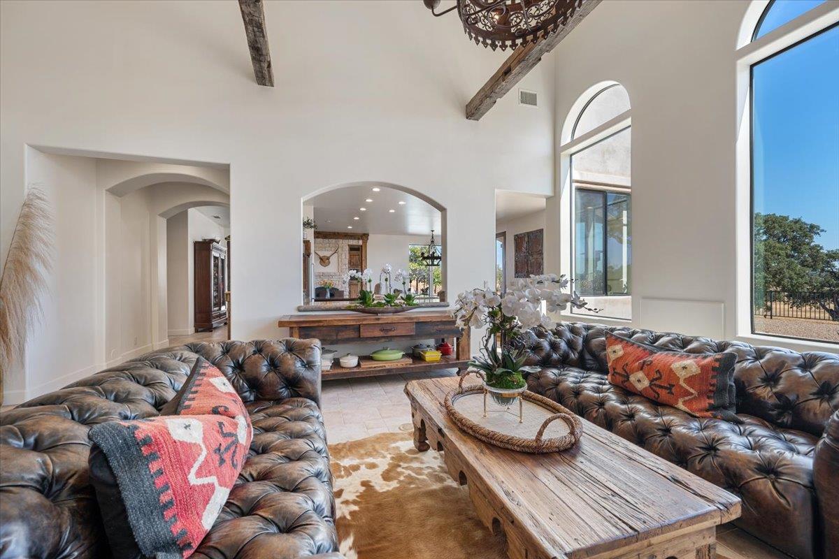 Detail Gallery Image 14 of 128 For 6750 Golden Pheasant Lane, Creston,  CA 93432 - 5 Beds | 3/1 Baths