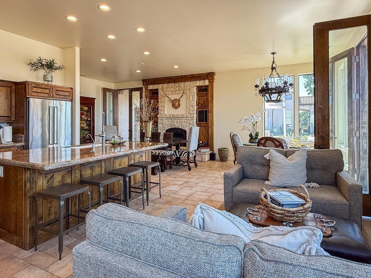 Detail Gallery Image 32 of 128 For 6750 Golden Pheasant Lane, Creston,  CA 93432 - 5 Beds | 3/1 Baths