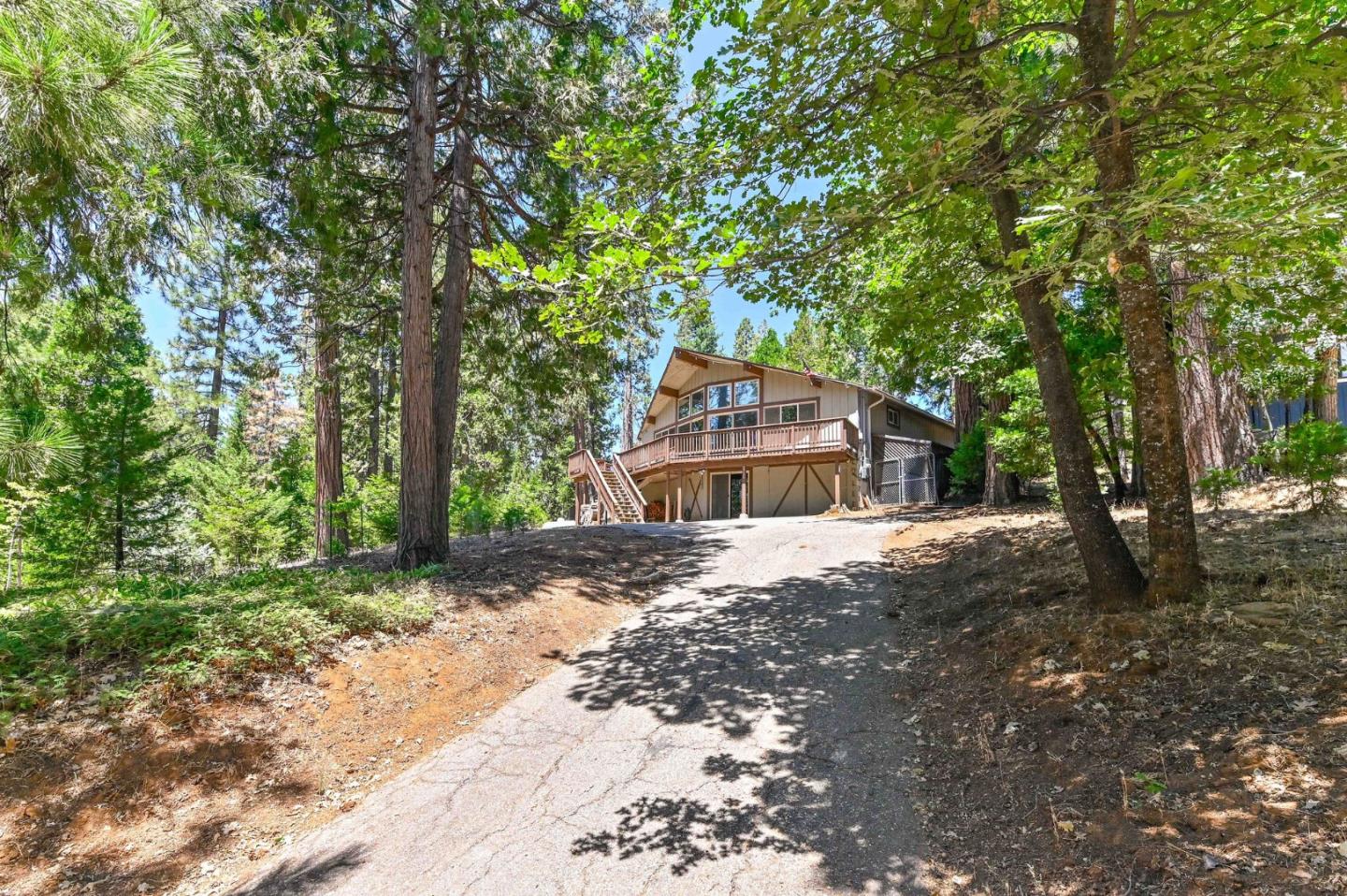 Detail Gallery Image 2 of 62 For 2320 Mustang Rd, Arnold,  CA 95223 - 3 Beds | 2 Baths