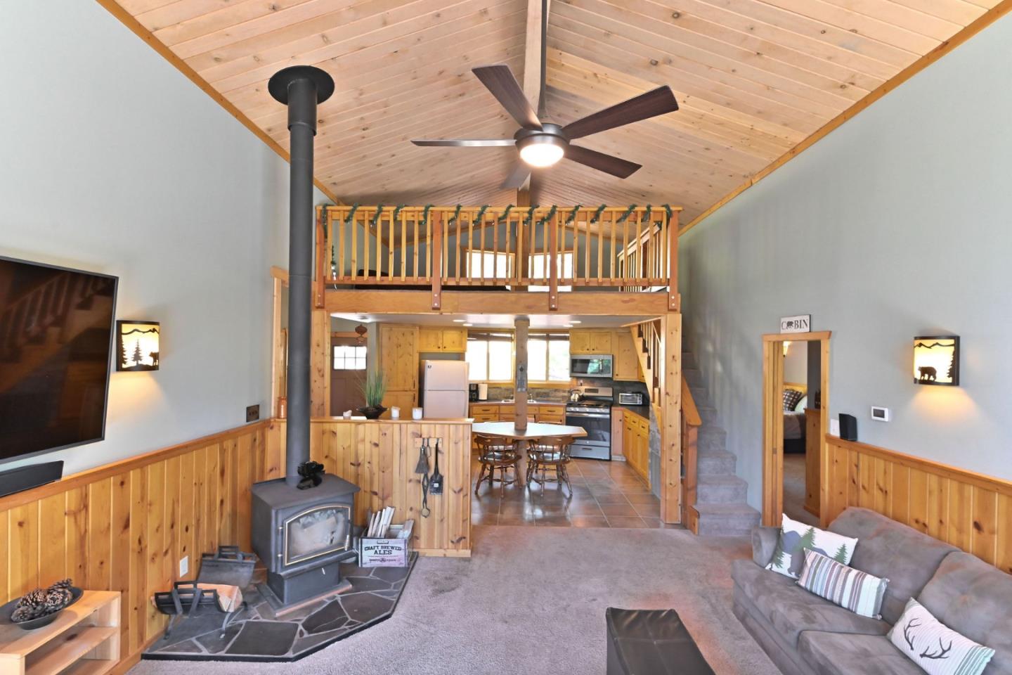 Detail Gallery Image 3 of 62 For 2320 Mustang Rd, Arnold,  CA 95223 - 3 Beds | 2 Baths
