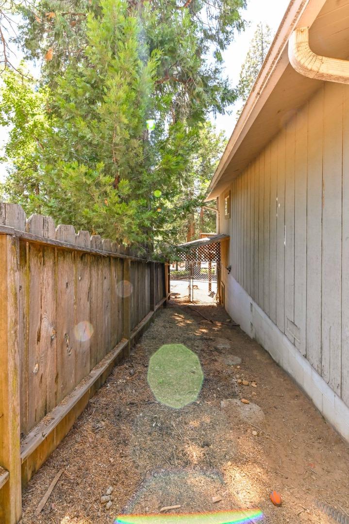Detail Gallery Image 32 of 62 For 2320 Mustang Rd, Arnold,  CA 95223 - 3 Beds | 2 Baths