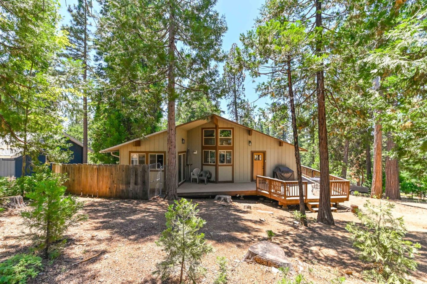 Detail Gallery Image 33 of 62 For 2320 Mustang Rd, Arnold,  CA 95223 - 3 Beds | 2 Baths