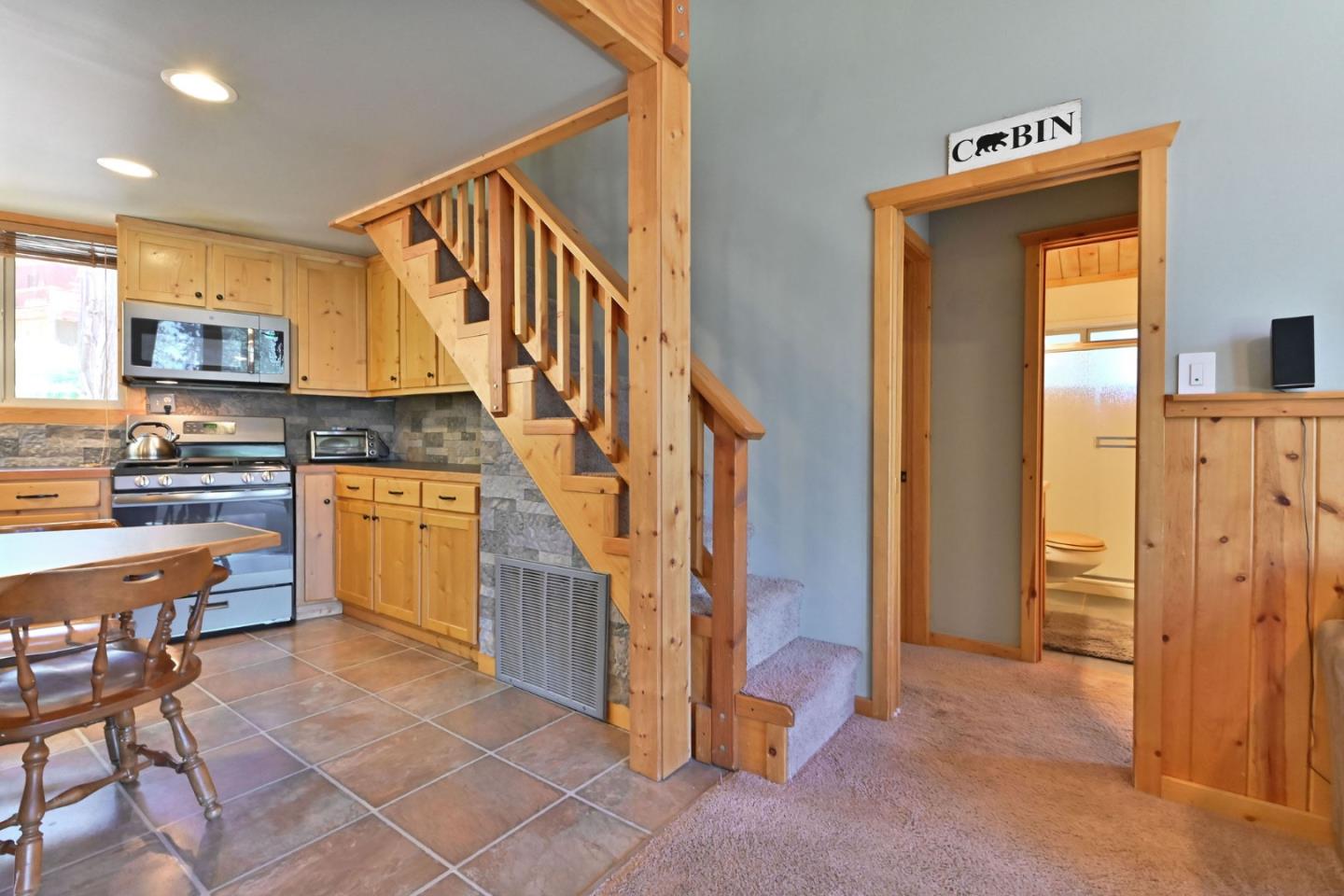 Detail Gallery Image 9 of 62 For 2320 Mustang Rd, Arnold,  CA 95223 - 3 Beds | 2 Baths