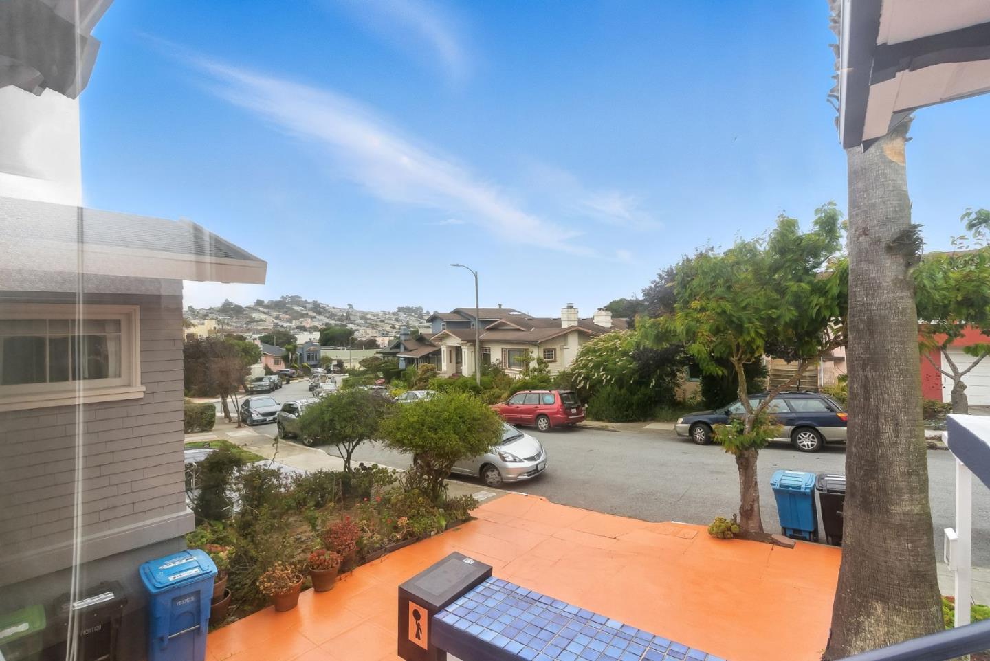 Detail Gallery Image 14 of 81 For 52-54 Eastwood Dr, San Francisco,  CA 94112 - – Beds | – Baths