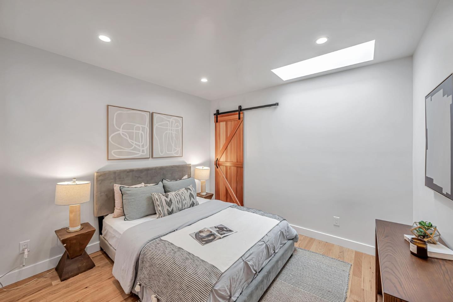 Detail Gallery Image 20 of 54 For 163 Lee Ave, San Francisco,  CA 94112 - 5 Beds | 3 Baths