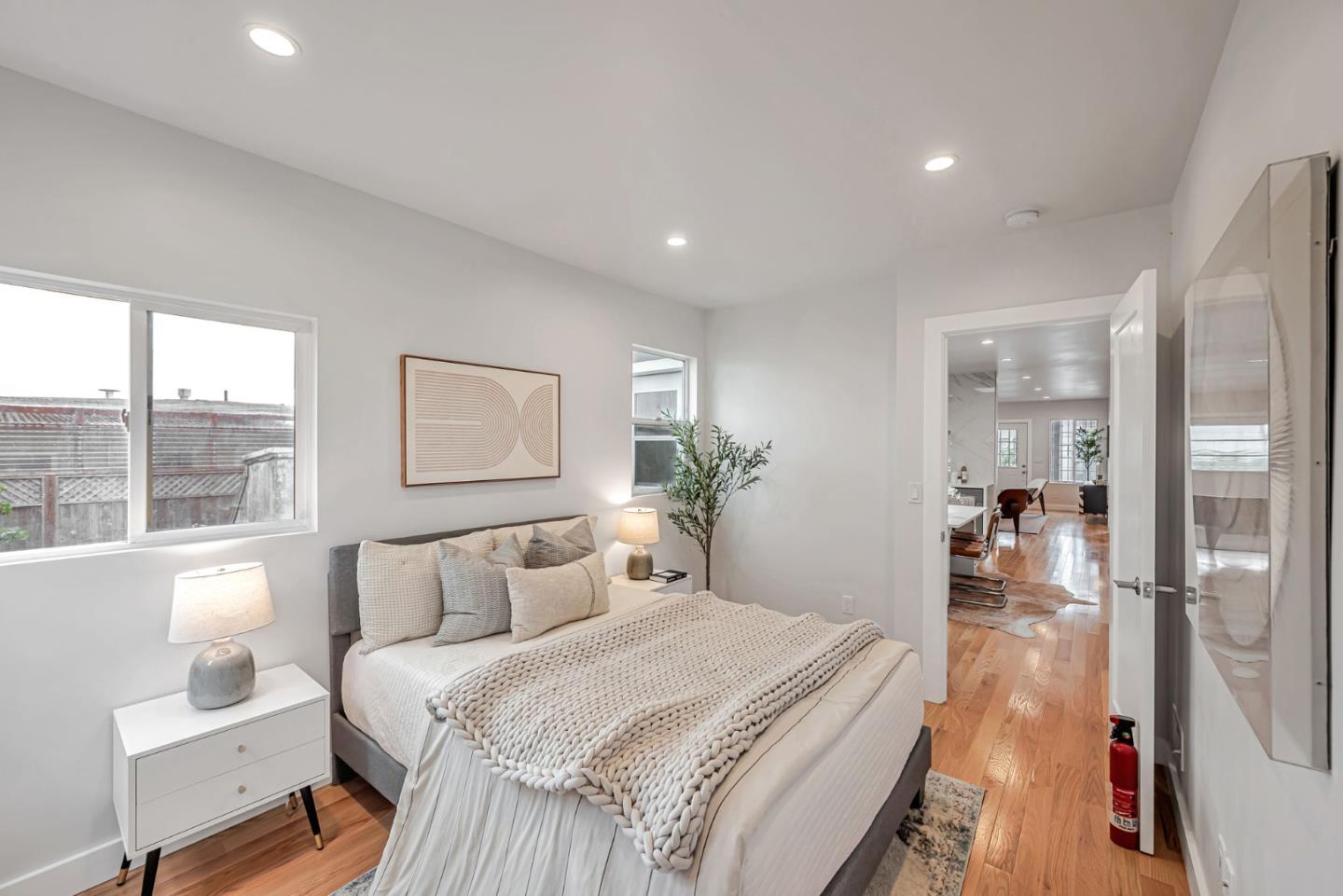 Detail Gallery Image 25 of 54 For 163 Lee Ave, San Francisco,  CA 94112 - 5 Beds | 3 Baths