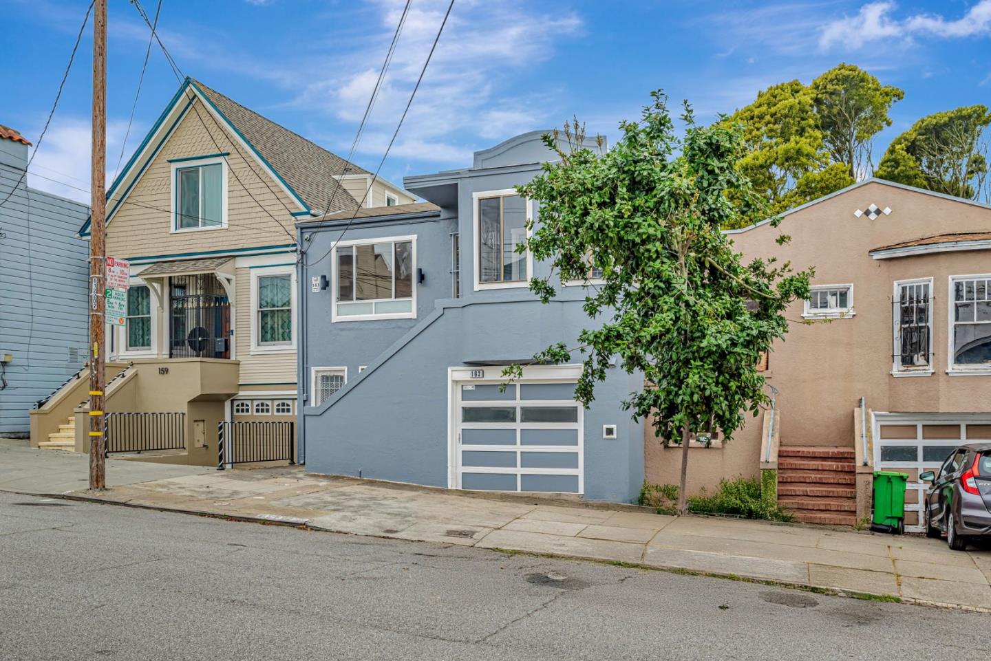 Detail Gallery Image 3 of 54 For 163 Lee Ave, San Francisco,  CA 94112 - 5 Beds | 3 Baths