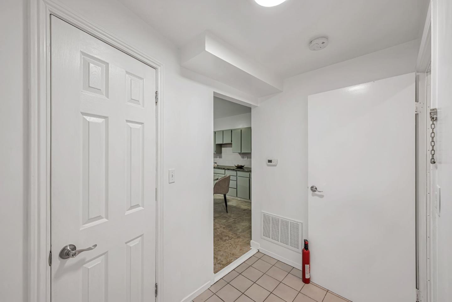 Detail Gallery Image 35 of 54 For 163 Lee Ave, San Francisco,  CA 94112 - 5 Beds | 3 Baths