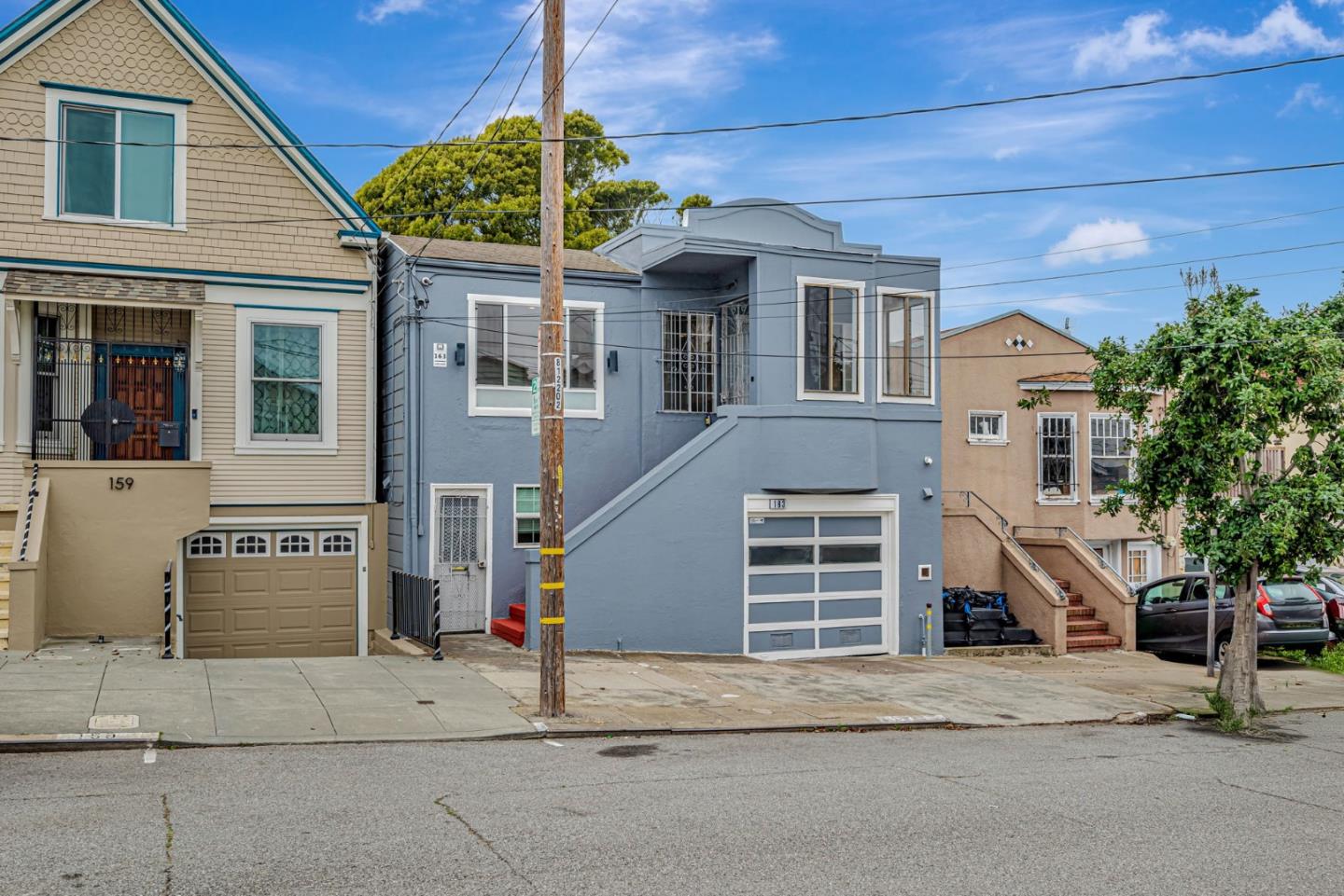 Detail Gallery Image 4 of 54 For 163 Lee Ave, San Francisco,  CA 94112 - 5 Beds | 3 Baths